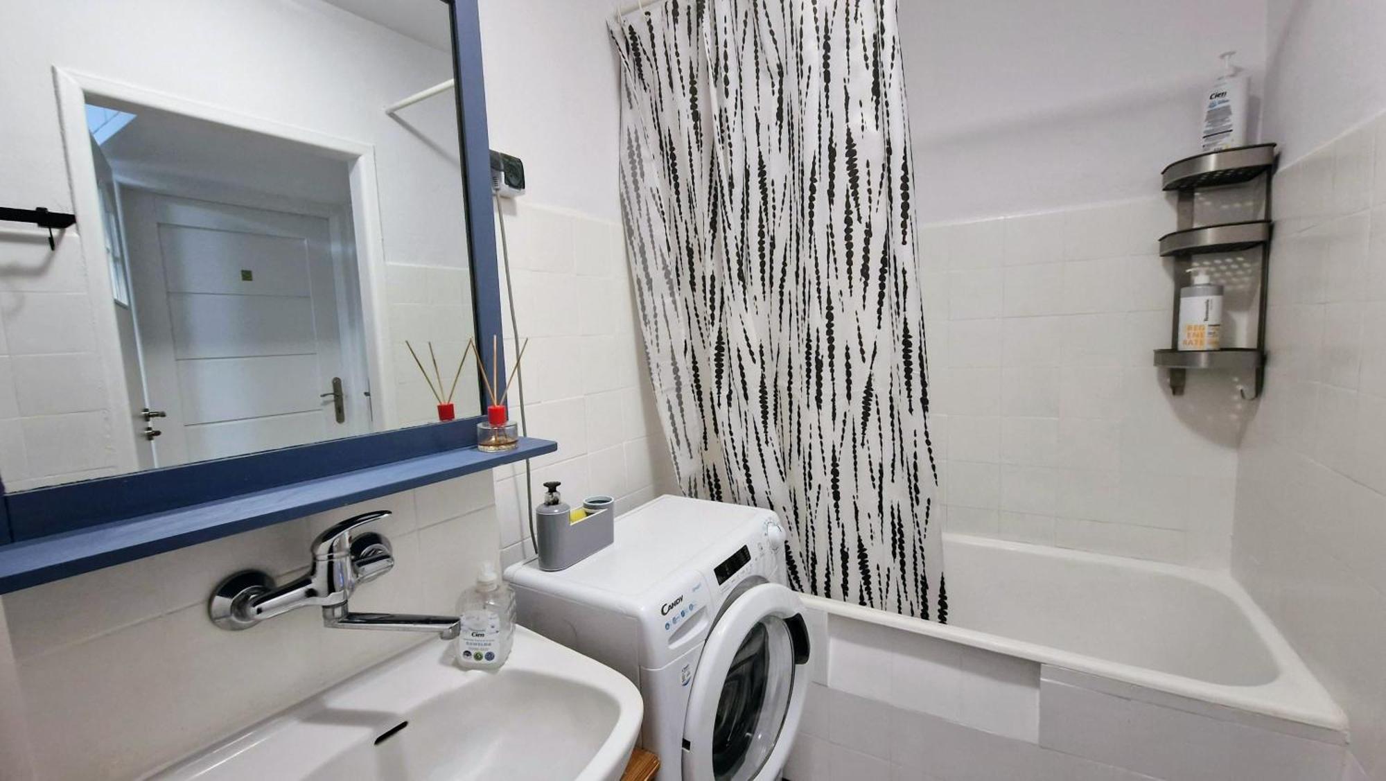 Zlota Sliska Pokoje Centrum ワルシャワ エクステリア 写真